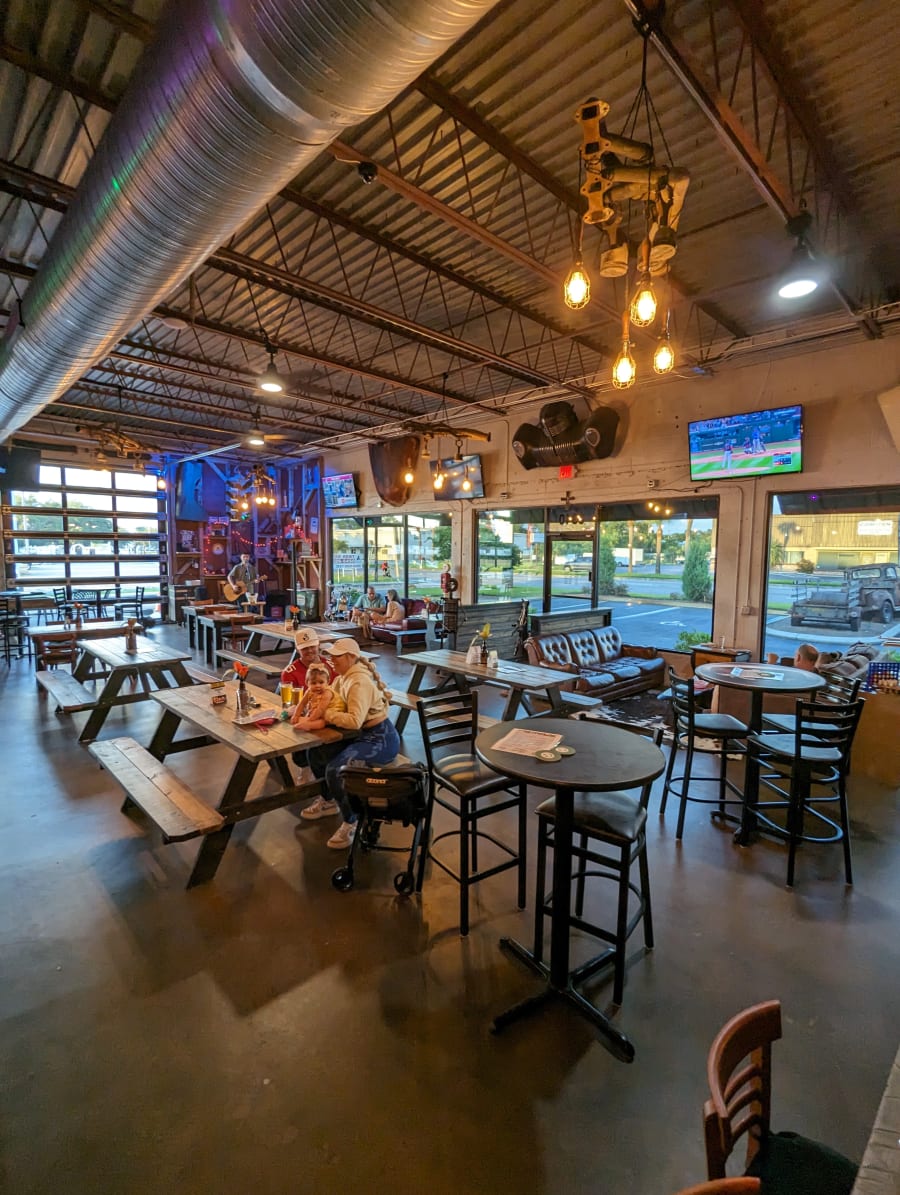 Puzzle Panic at Pee-Pa’s Garage Craft Brewery – photo 2